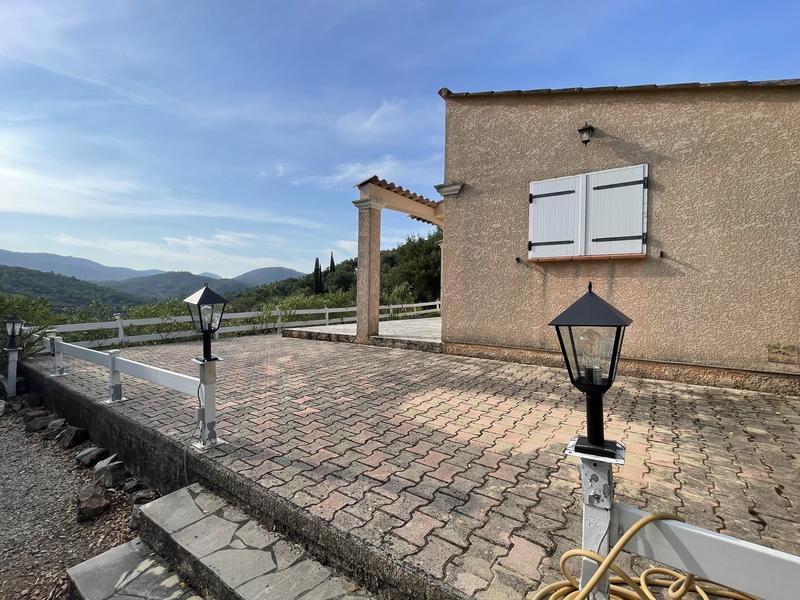 Maison - 60 m² - 3 pièces