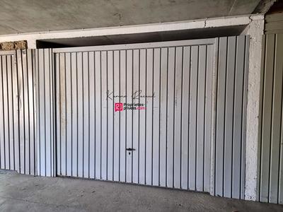 Parking / Garage - 15 m²