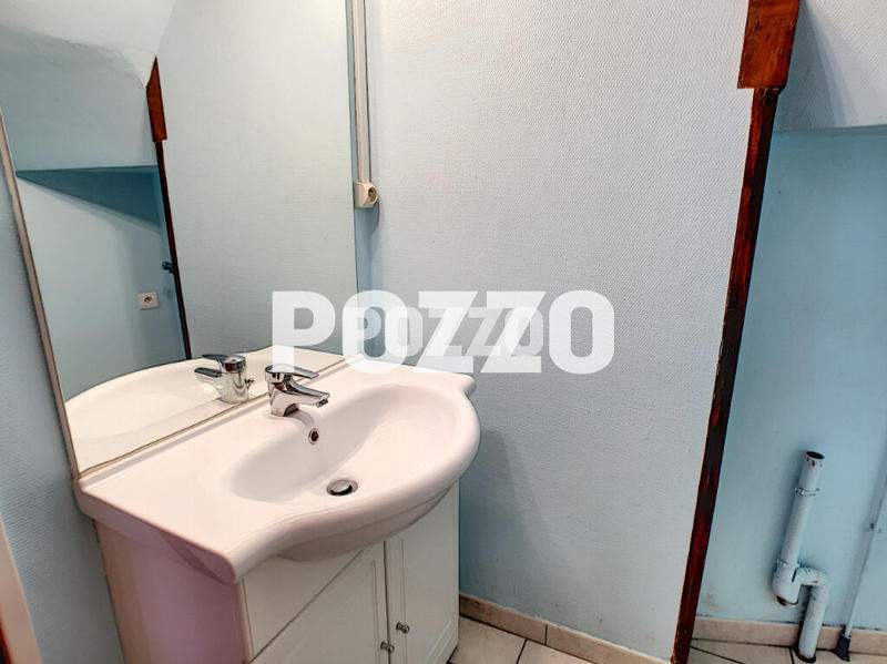 Immeuble - 196 m² - 6 pièces