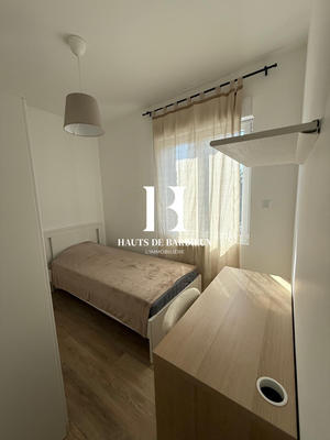 Maison - 84 m² - 6 pièces