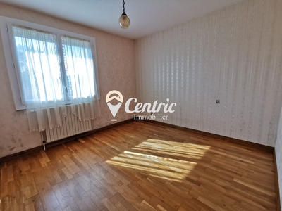 Maison - 93 m² - 4 pièces