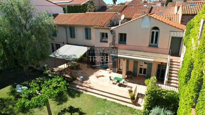 Mas - 435 m² - 8 pièces