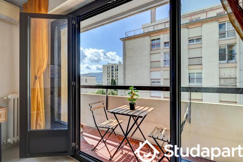 Appartement - 65 m² - 4 pièces