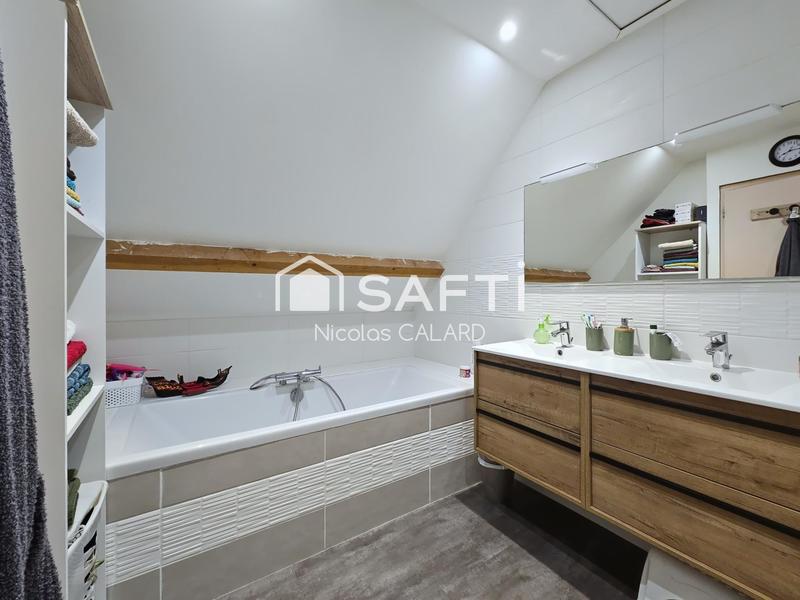 Maison - 170 m² - 7 pièces