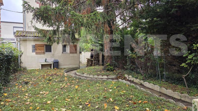 Maison de ville - 64 m² - 4 pièces