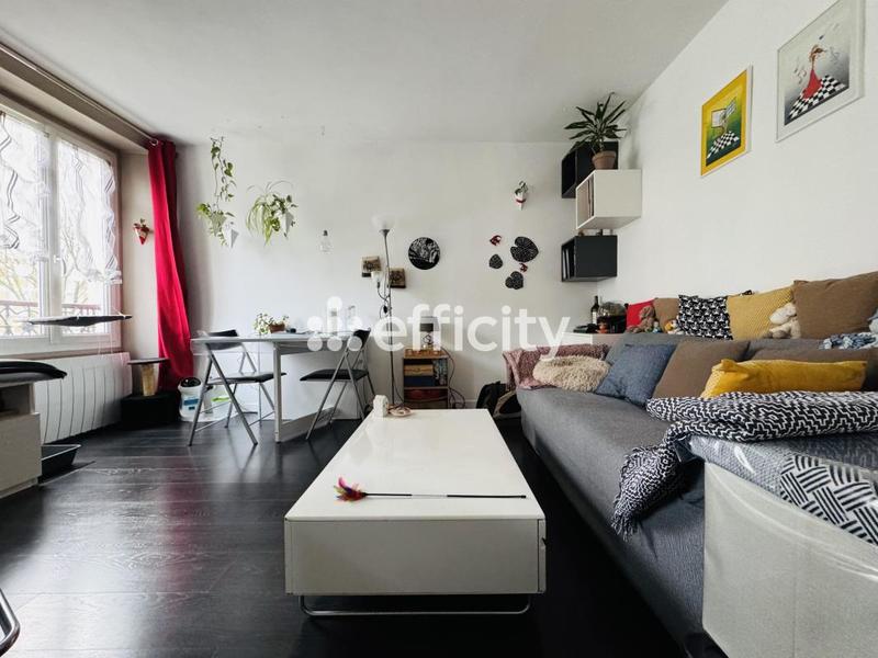 Appartement ancien - 35 m² - 2 pièces