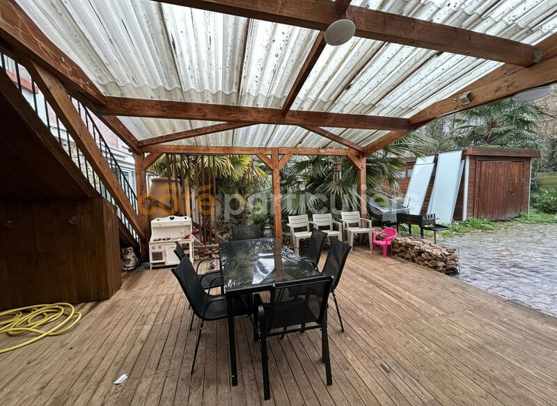 Appartement - 22 m² - 5 pièces