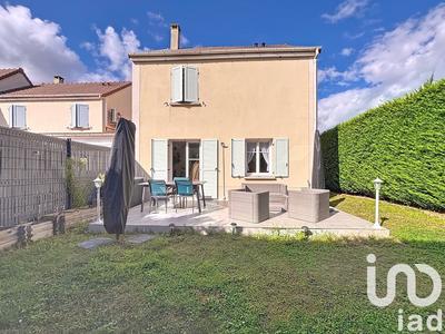 Maison - 80 m² - 5 pièces