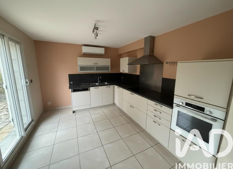 Maison - 167 m² - 8 pièces