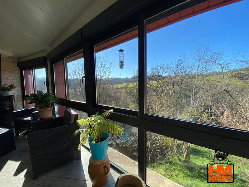 Maison - 183 m² - 10 pièces