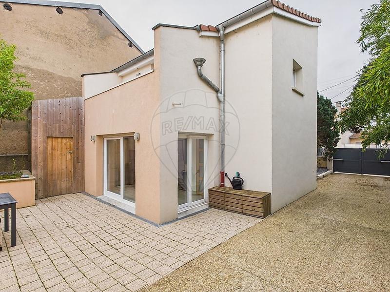 Maison - 114 m² - 4 pièces