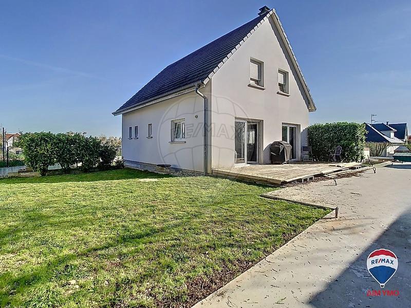 Maison - 120 m² - 5 pièces