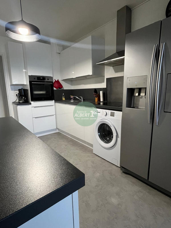 Appartement - 92 m² - 4 pièces