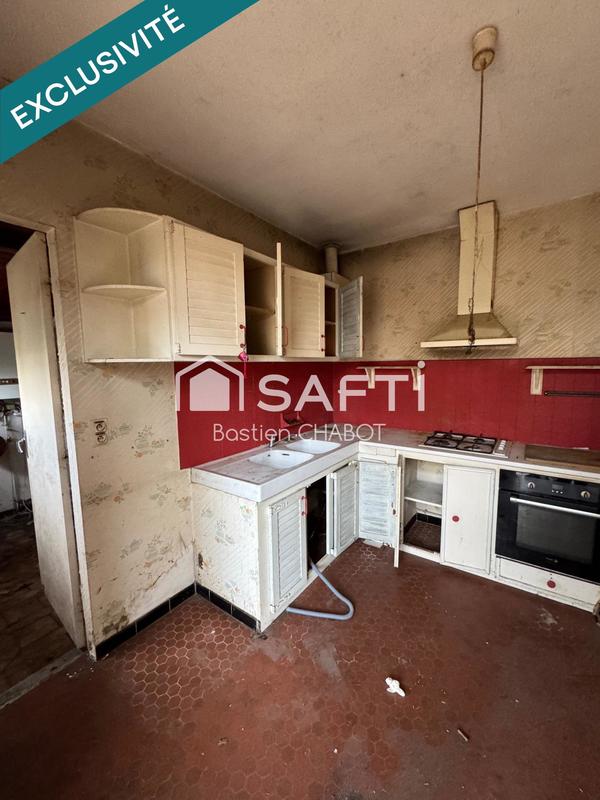 Maison - 93 m² - 4 pièces