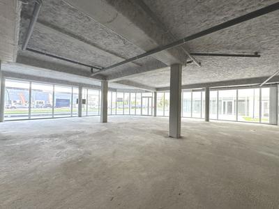 Local commercial - 327 m²