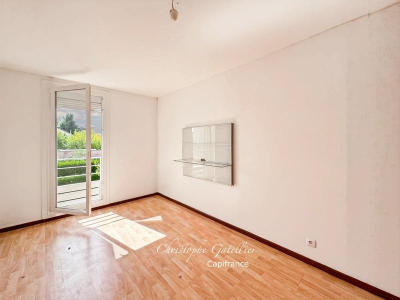 Maison - 88 m² - 4 pièces