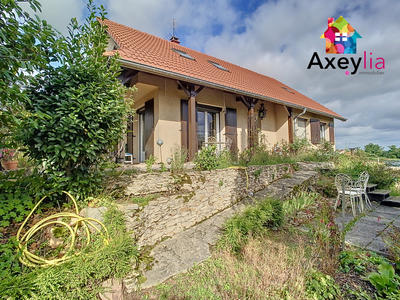 Maison - 123 m² - 7 pièces