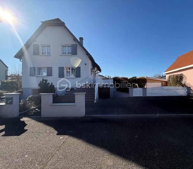 Maison - 113 m² - 5 pièces