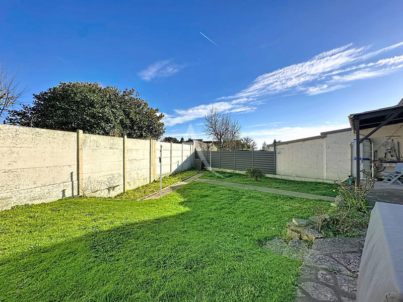 Maison - 80 m² - 5 pièces