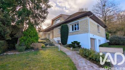 Maison - 188 m² - 8 pièces