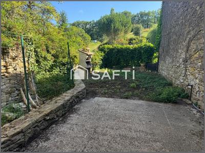 Maison - 86 m² - 4 pièces