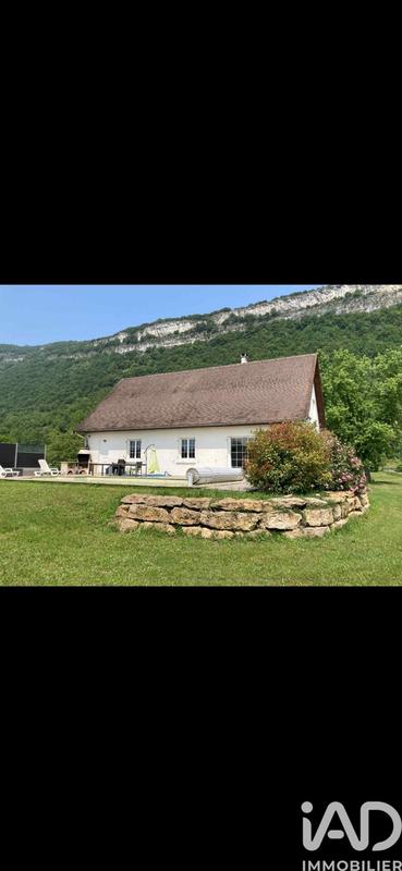 Maison - 190 m² - 5 pièces