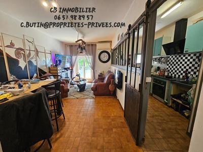 Maison - 96 m² - 4 pièces