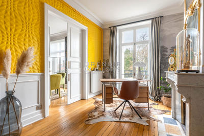 Appartement - 148 m² - 6 pièces