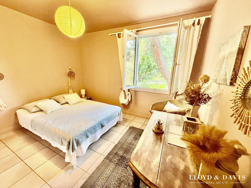 Maison - 168 m² - 7 pièces