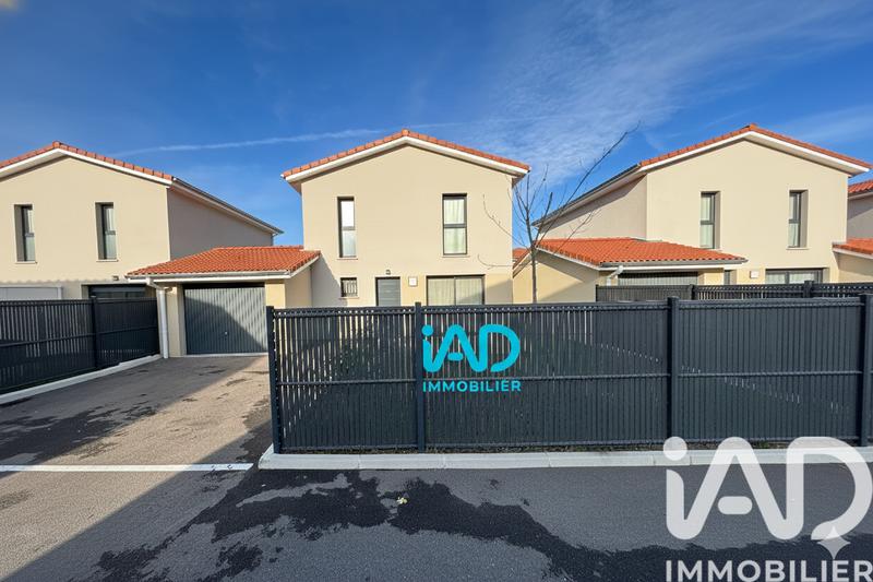 Maison - 92 m² - 4 pièces