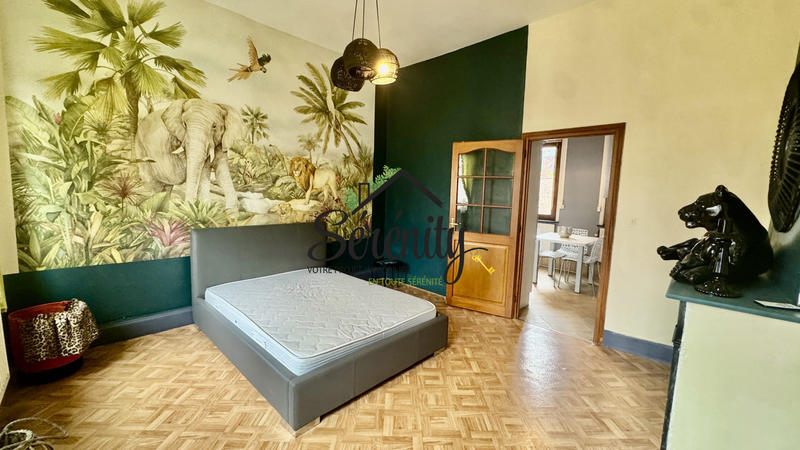 Maison - 209 m² - 10 pièces