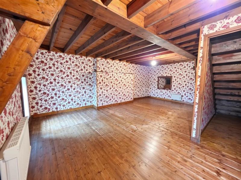 Maison en pierre - 103 m² - 3 pièces