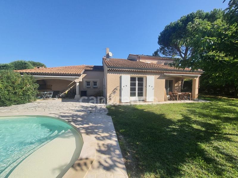 Maison - 150 m² - 5 pièces