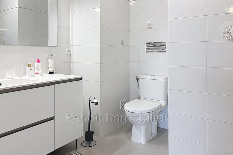 Appartement - 97 m² - 4 pièces