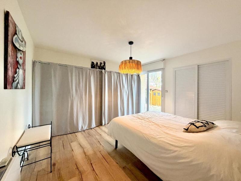 Villa - 200 m² - 7 pièces