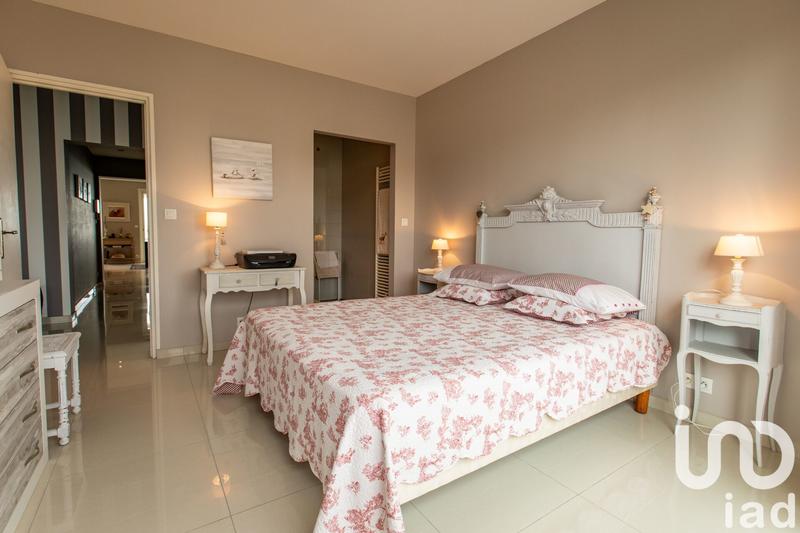 Appartement - 83 m² - 3 pièces