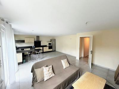 Maison - 150 m² - 4 pièces