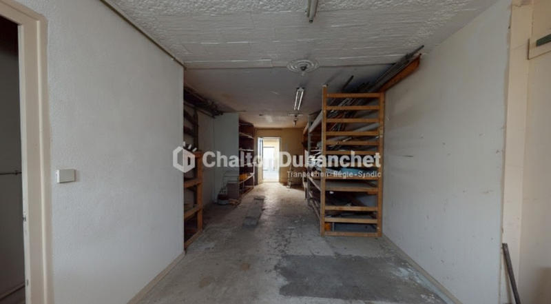 Maison - 291 m² - 10 pièces