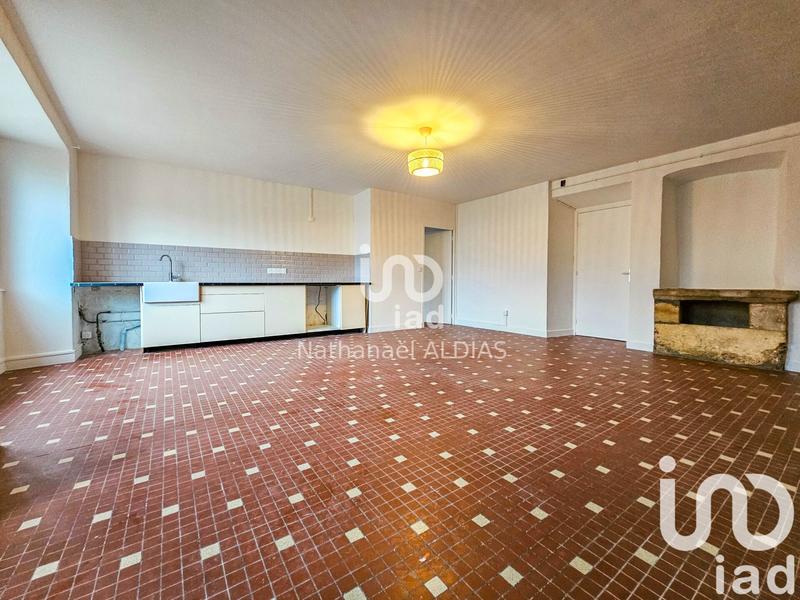 Maison - 171 m² - 9 pièces