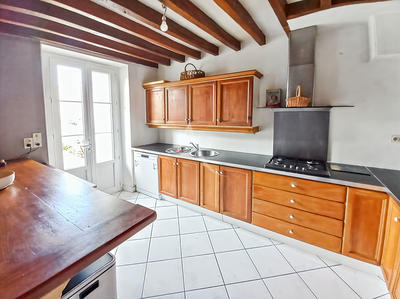 Maison - 137 m² - 7 pièces