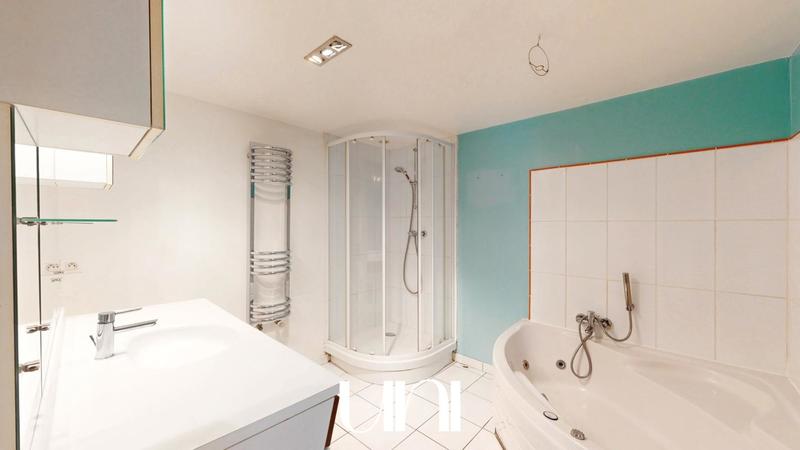 Duplex - 203 m² - 6 pièces