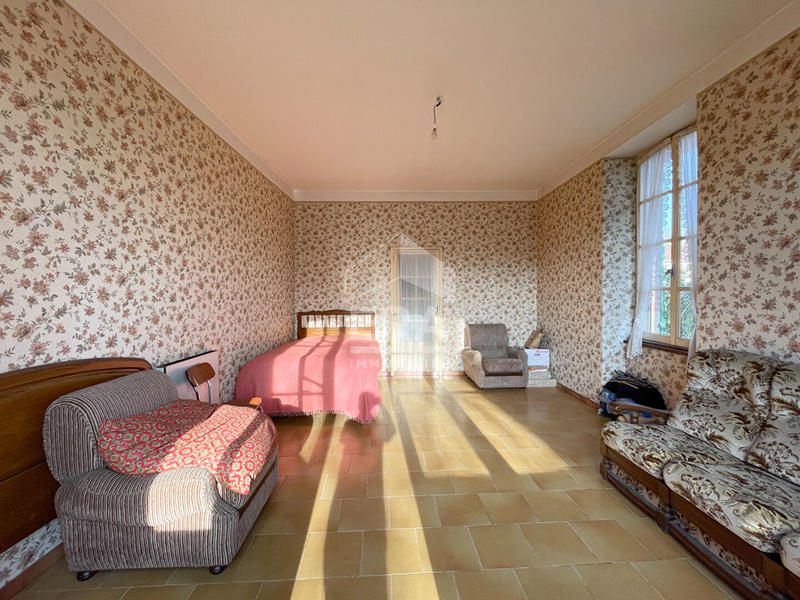 Maison - 153 m² - 6 pièces