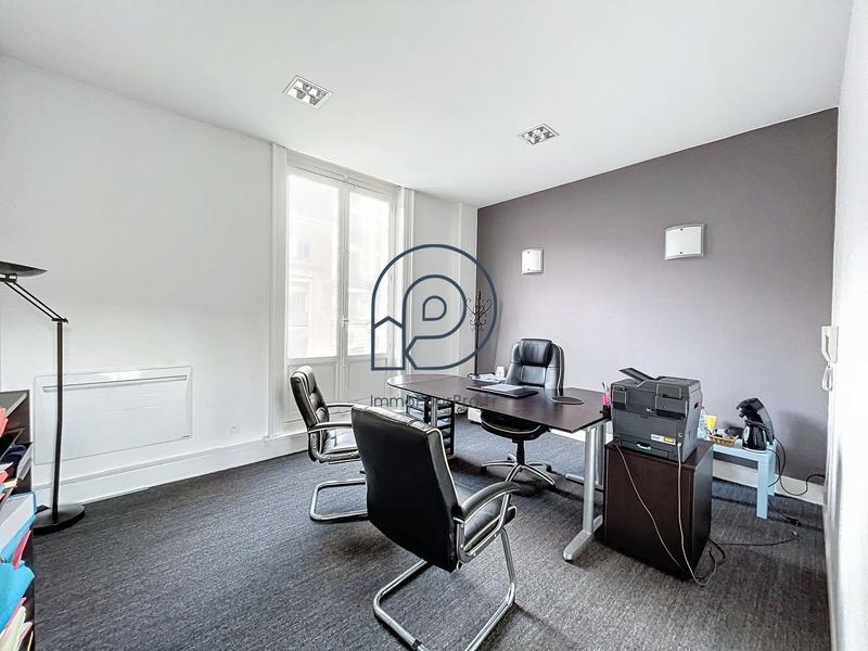 Bureau - 149 m²