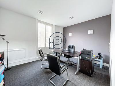 Bureau - 149 m²
