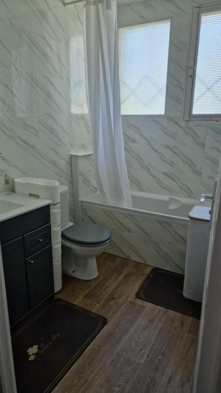 Maison - 80 m² - 5 pièces