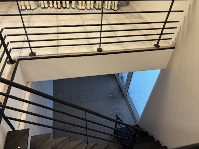 Local d'activité / Entrepôt - 651 m²