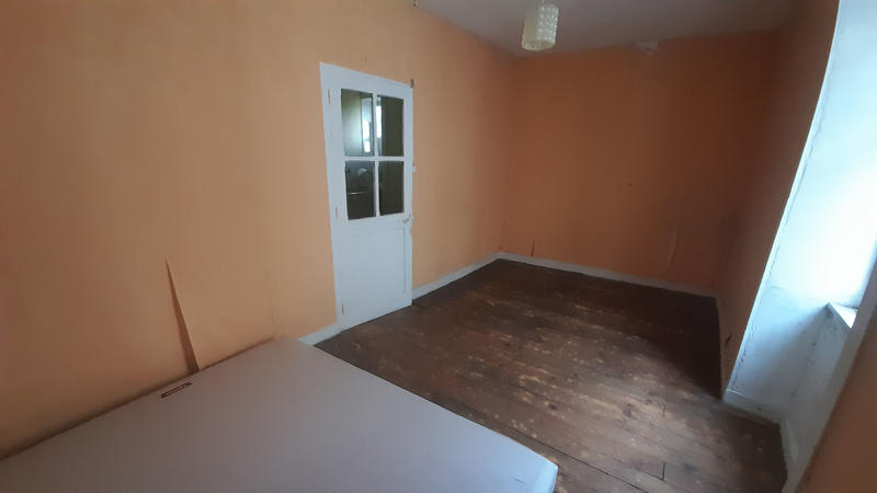 Maison - 60 m² - 6 pièces