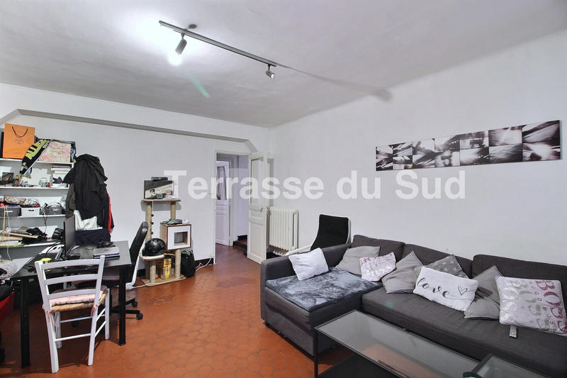 Maison - 218 m² - 7 pièces