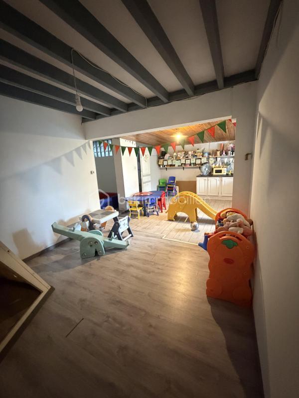 Maison de village - 260 m² - 6 pièces