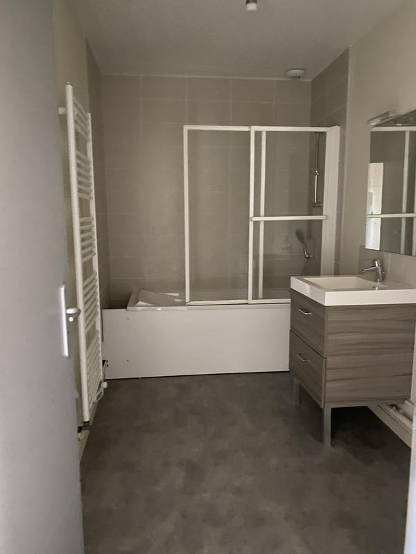 Appartement - 102 m² - 3 pièces